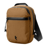 TOMTOC Aviator-T37 sac de voyage avec bandoulière X-Pac 1.3L (marron)