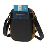 TOMTOC Aviator-T37 sac de voyage avec bandoulière X-Pac 1.3L (marron)