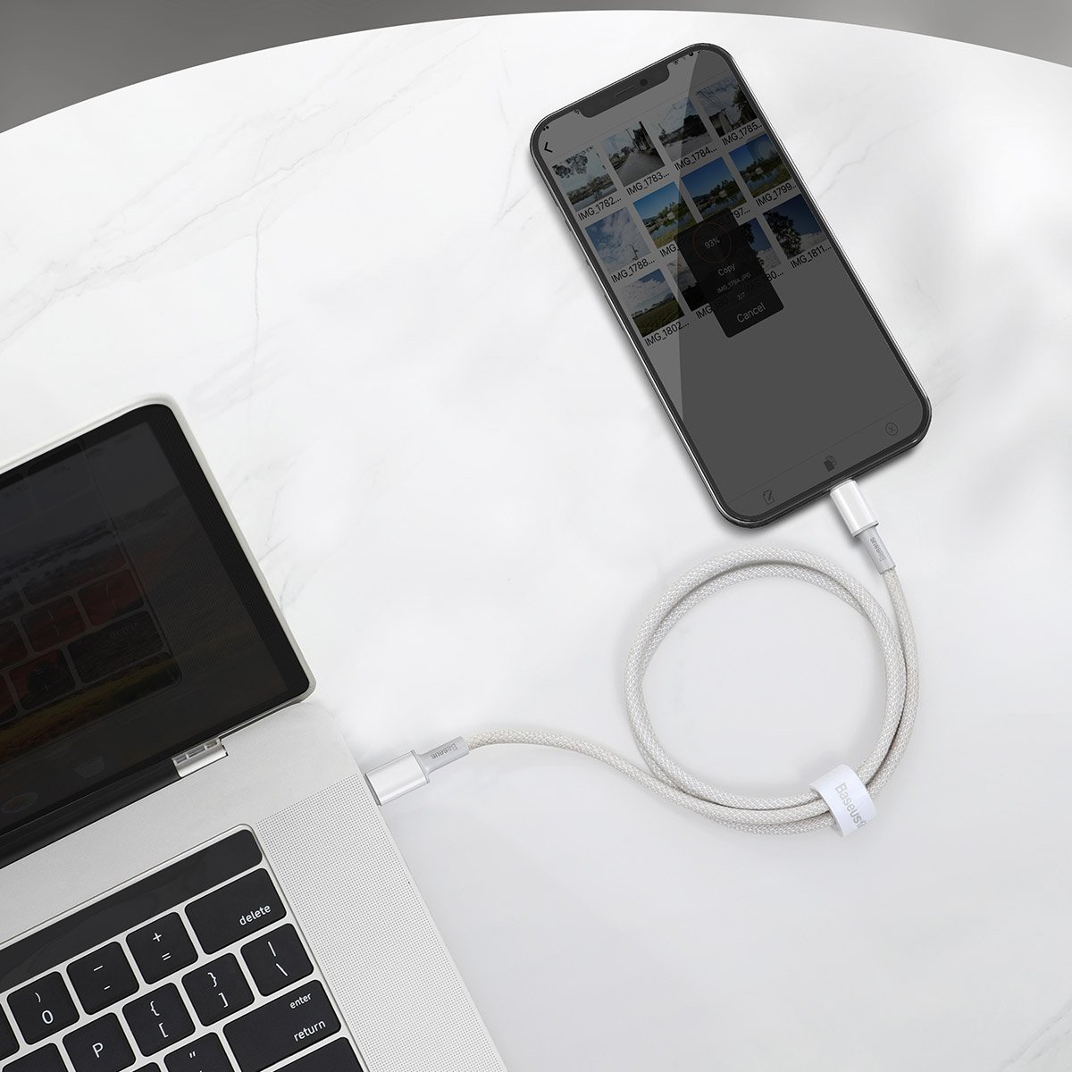 Câble Tressé Haute Densité Baseus USB-C vers Lightning, 20W, PD, 2m (blanc) - Ypsilon Computers